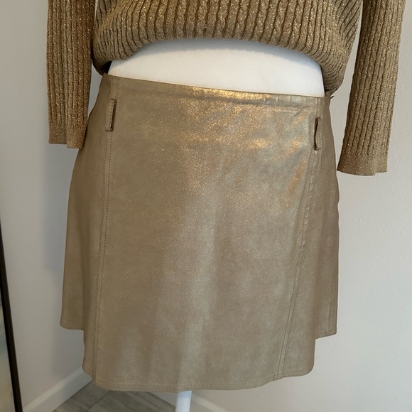 Coach Gold leather skirt size 8 - Picture 4 of 4